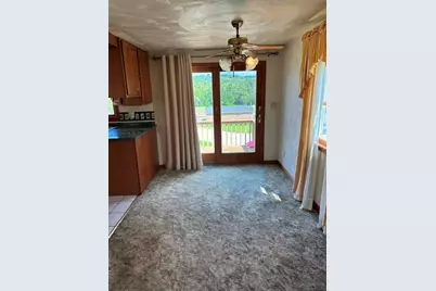 8891 Broadway St, North Huntingdon, PA 15692 - Photo 6