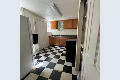 211 Chesterfield Rd, Pittsburgh, PA 15213 - Photo 8