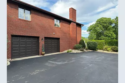143 Heritage Hills Road, South Union Township, PA 15401 - Photo 4