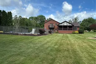143 Heritage Hills Rd, South Union Township, PA 15401 - Photo 8
