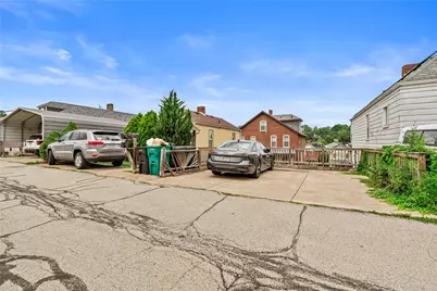 469 Grant Ave, Heidelberg, PA 15106 - Photo 6