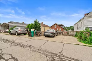 469 Grant Ave, Heidelberg, PA 15106 - Photo 6