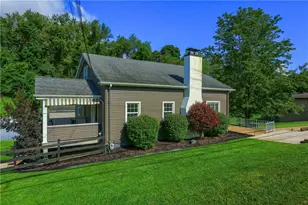 2324 Forest Grove Rd, Robinson Twp, PA 15108 - Photo 2