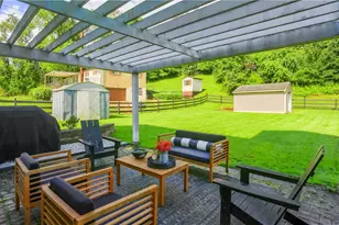 2324 Forest Grove Rd, Robinson Twp, PA 15108 - Photo 10