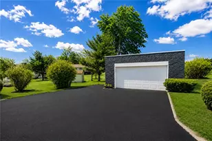 4515 Tuscarawas Rd, Brighton Township, PA 15009 - Photo 2