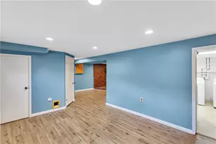 210 Springwood Dr, Pittsburgh, PA 15147 - Photo 38