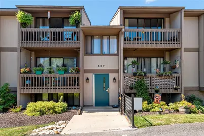 327 Ridge Point Cir #11A, South Fayette, PA 15017 - Photo 2