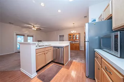 850 Hidden Ridge Crt #101, South Park, PA 15129 - Photo 4