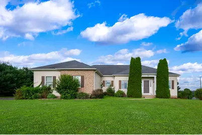 332, 322 Dick Road, Franklin Township, PA 16001 - Photo 6