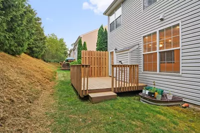 10550 Cherry Grove Ct, Pittsburgh, PA 15090 - Photo 2