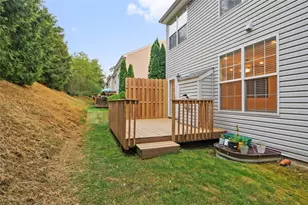 10550 Cherry Grove Ct, Pittsburgh, PA 15090 - Photo 2