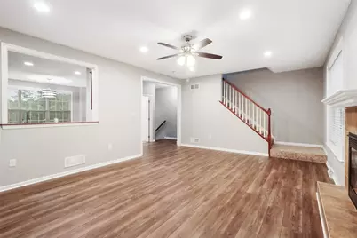 10550 Cherry Grove Ct, Pittsburgh, PA 15090 - Photo 6