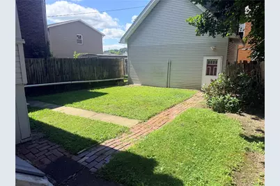 139 Queen St, Kittanning, PA 16201 - Photo 2