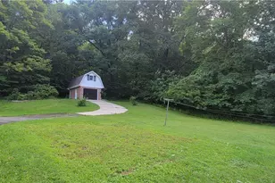 248 Boyd Dr, Conemaugh Township, PA 15936 - Photo 6