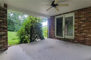 248 Boyd Dr, Conemaugh Township, PA 15936 - Photo 4