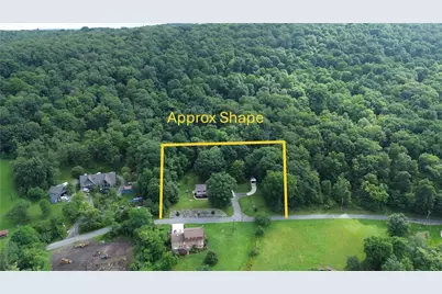 248 Boyd Drive, Conemaugh Township, PA 15936 - Photo 2