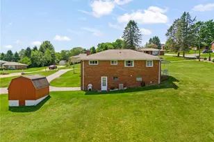 120 Helen St, Canton Township, PA 15301 - Photo 4
