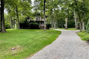 204 Alpine Rd, Jenner Township, PA 15531 - Photo 2