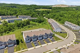 2505 Canterbury Dr, North Fayette, PA 15126 - Photo 40