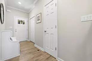 2505 Canterbury Dr, North Fayette, PA 15126 - Photo 4