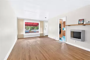 108 Lang Ct, Pittsburgh, PA 15208 - Photo 10