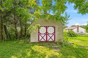816 Maple St, Berlin, PA 15530 - Photo 32