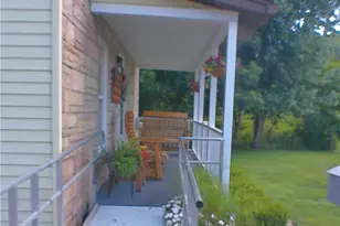 303 Cranberry Alley, Carmichaels-Cumberland, PA 15320 - Photo 18
