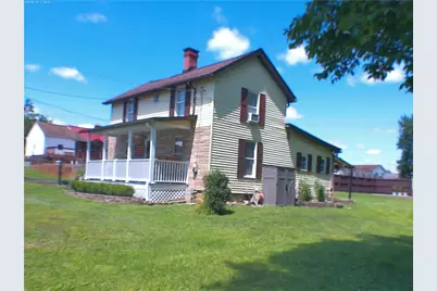 303 Cranberry Alley, Carmichaels-Cumberland, PA 15320 - Photo 2