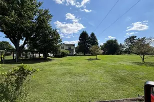 718 Skylark Dr, Dunbar Township, PA 15425 - Photo 22