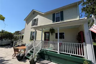 718 Skylark Dr, Dunbar Township, PA 15425 - Photo 2