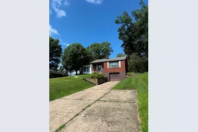 118 Judith Dr, Peters Township, PA 15367 - Photo 2