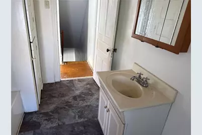 433 Euclid Ave, Glassport, PA 15045 - Photo 12