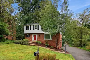 9672 Buckingham Dr, Pittsburgh, PA 15101 - Photo 2