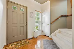 181 Southern Valley Ct, Adams Township, PA 16046 - Photo 4