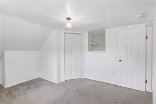 221 Rosecrest Dr, Monroeville, PA 15146 - Photo 24