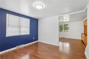 221 Rosecrest Dr, Monroeville, PA 15146 - Photo 10
