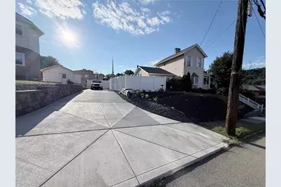 404 9th St, Monongahela, PA 15063 - Photo 40