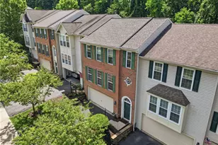 634 E Village Green Blvd, Adams Township, PA 16046 - Photo 20