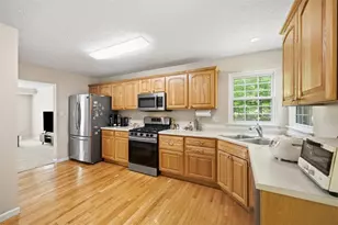 724 Bush Dr, Adams Township, PA 16046 - Photo 6