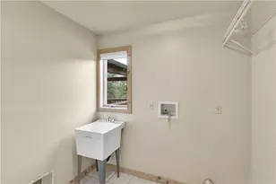 1484 Cavitt Rd, Monroeville, PA 15146 - Photo 18