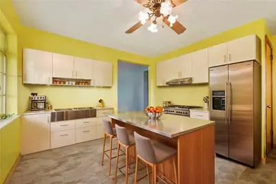 3601 Brandis Ave, South Park, PA 15129 - Photo 4