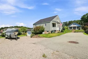 208 Stone Church Rd, Redstone Township, PA 15417 - Photo 4