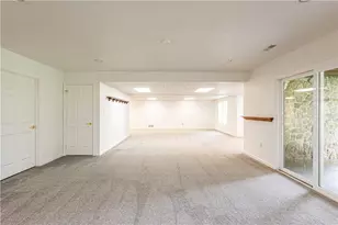 6089 Triple Crown Cir, Hempfield Township, PA 15601 - Photo 48