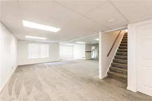 6089 Triple Crown Cir, Hempfield Township, PA 15601 - Photo 44