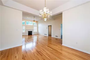 6089 Triple Crown Cir, Hempfield Township, PA 15601 - Photo 16