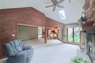 135 Regency Dr, South Union Township, PA 15401 - Photo 20