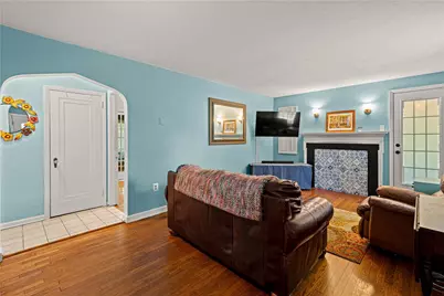 150 Elm Road, Ross Twp, PA 15237 - Photo 2