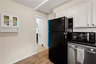 150 Elm Rd, Ross Twp, PA 15237 - Photo 8