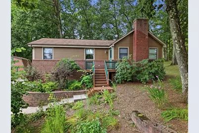 108 Needham Dr, Middlesex Township, PA 16059 - Photo 1
