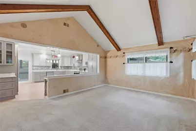 108 Needham Dr, Middlesex Township, PA 16059 - Photo 2